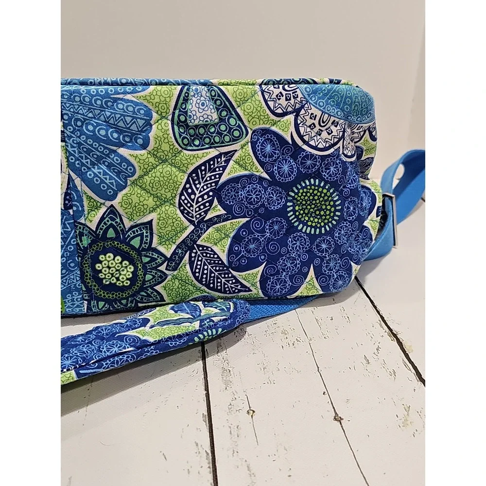 Vera Bradley Doodle Daisy Tote Duffle Weekender Laptop Travel Bag